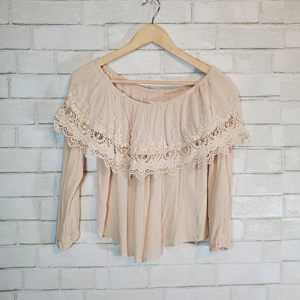 Coco + Jameson long sleeve blouse